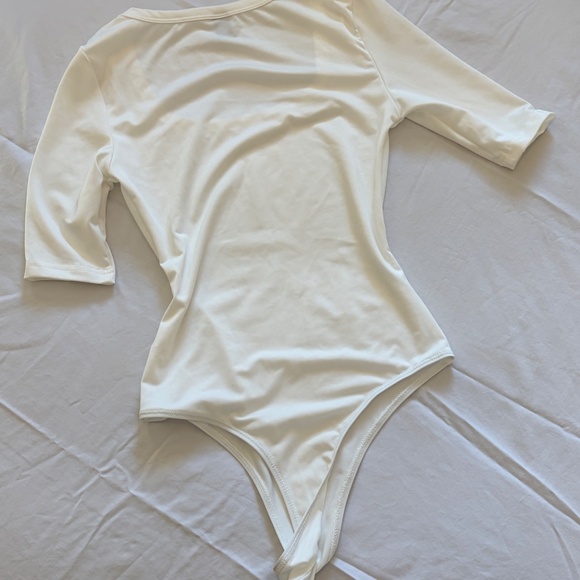 Shein Basic White Scoop Neck Bodysuit XS - Picture 3 of 6
